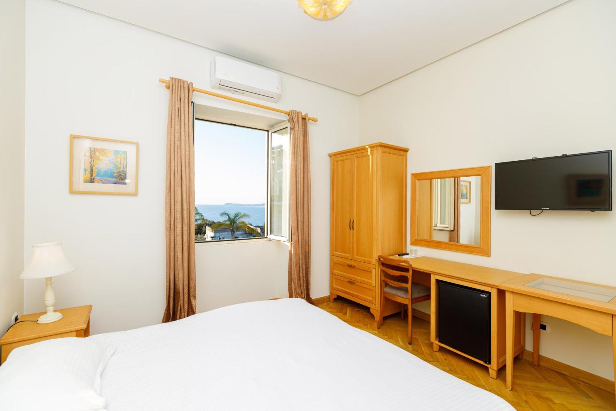 Le Palazzine Hotel Vlore Exterior photo