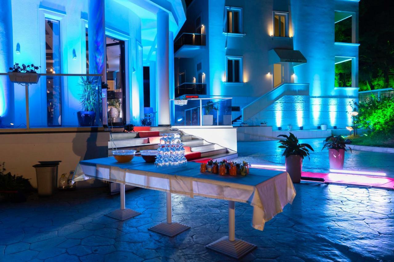 Le Palazzine Hotel Vlore Exterior photo